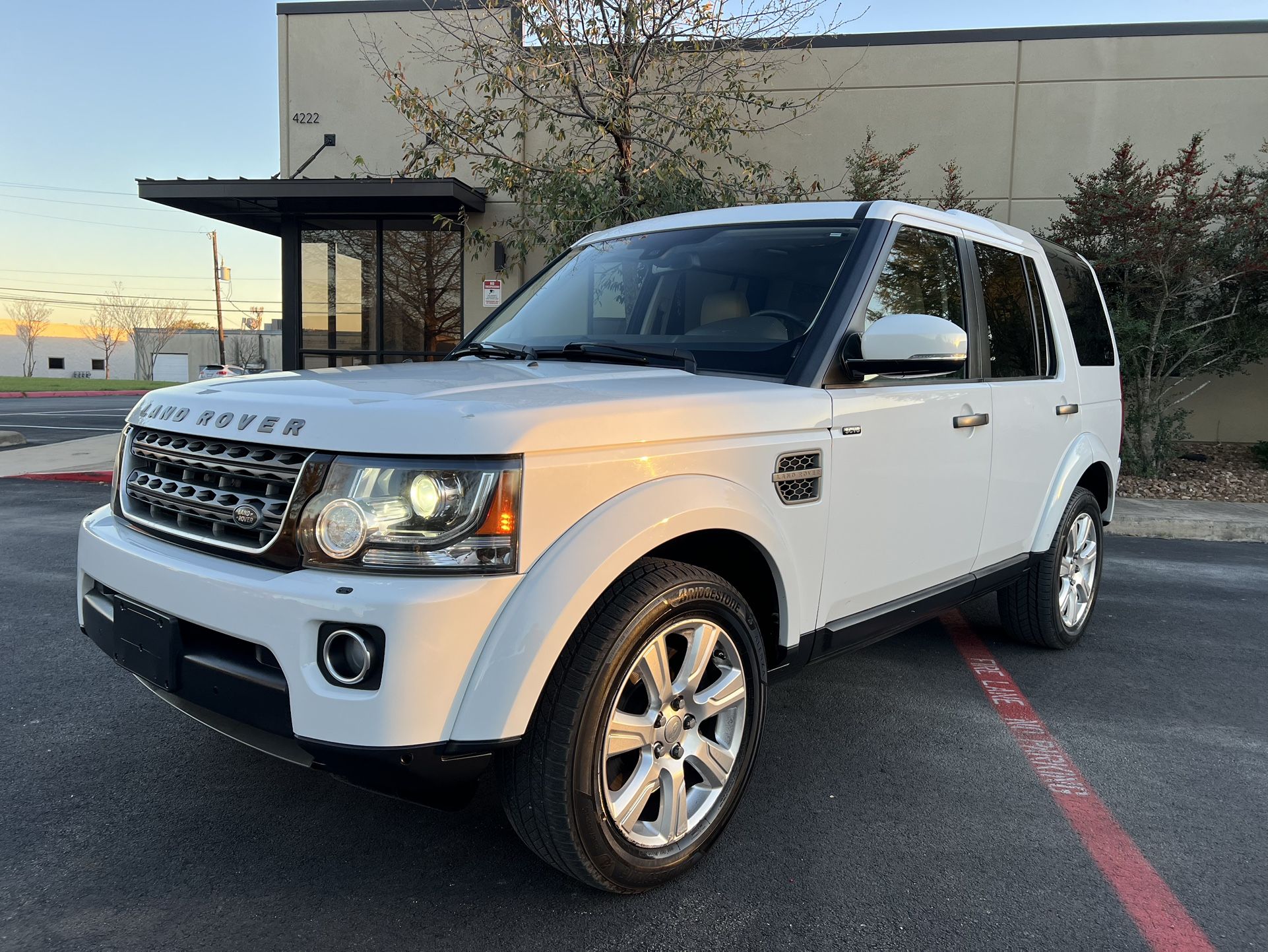 2014 Land Rover LR4