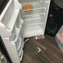 Mini Refrigerator 