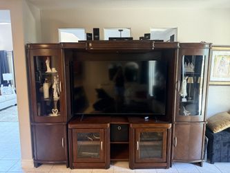 Wall Unit