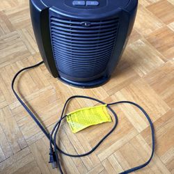 Honeywell HZ-7300 Deluxe EnergySmart Cool Touch Heater.