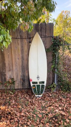 5’9 Xanadu Piglet Surfboard