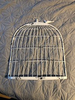 Decoration to hang pictures