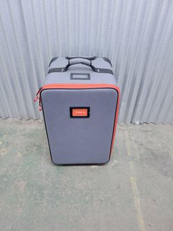 Like new Aputure Storm 2000 Rolling Case