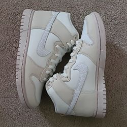 Nike Dunk High "All Star " Size 7wmns/8.5 Men
