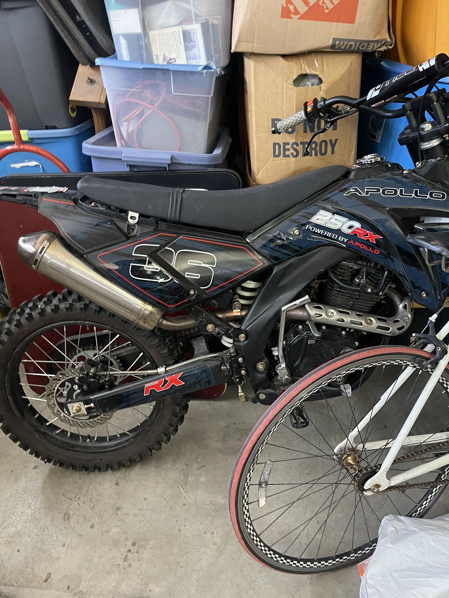 RX 250 Apollo Dirt Bike