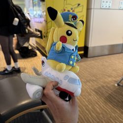 Pikachu Pilot Airplane Haneda Airport Japan Exclusive Plush