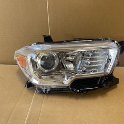 Halogen Headlight For 2016 2017 2018 2019 2022 Toyota Tacoma Driver Passenger Chrome No DRL