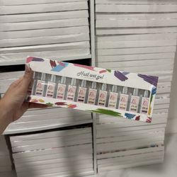 GEL LINERS FOR NAIL ART 