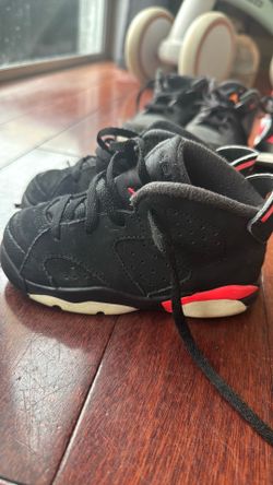 Jordan Retro 6 Infared toddler shoes size 8c