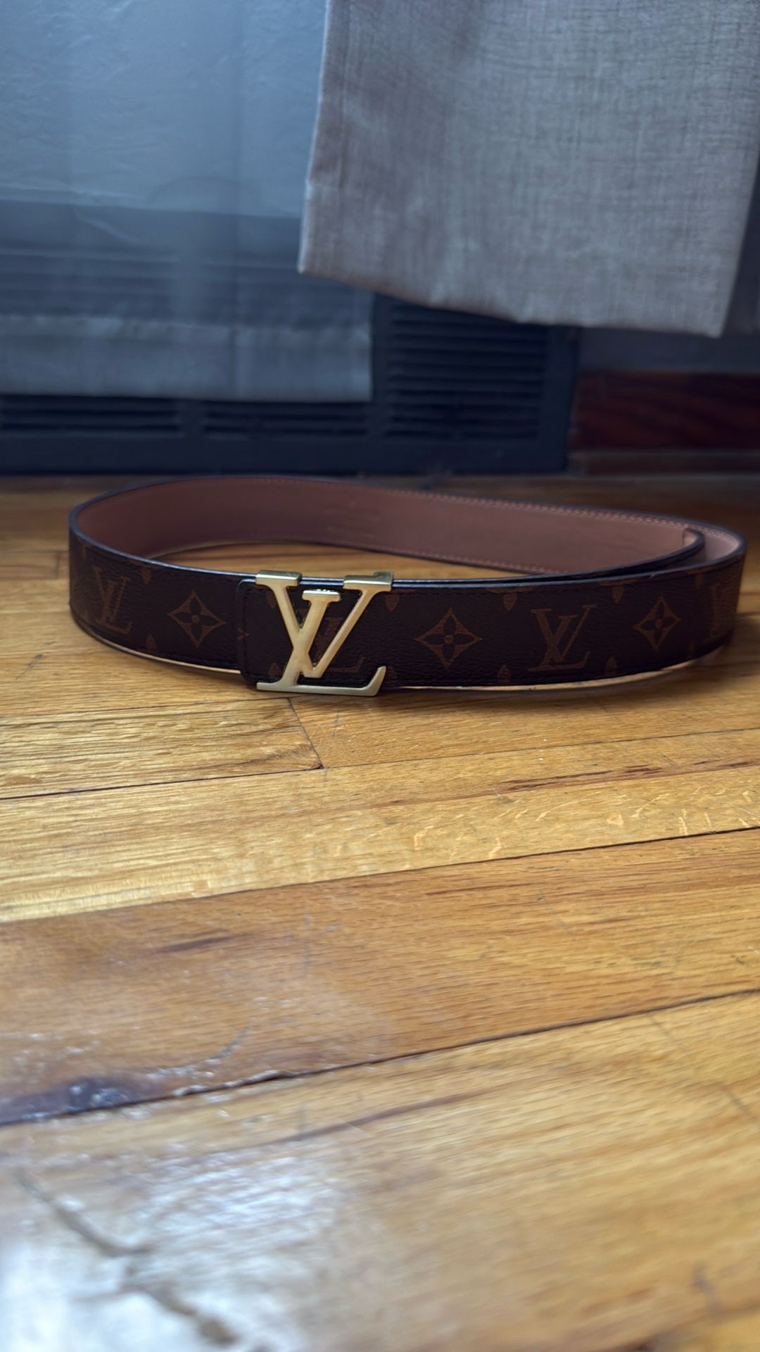 Brown Louie Vuitton Belt Size 44/110