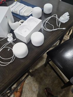 3 nest wifi routers and 1 point