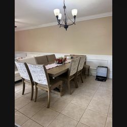 Dining table 8-9 seats