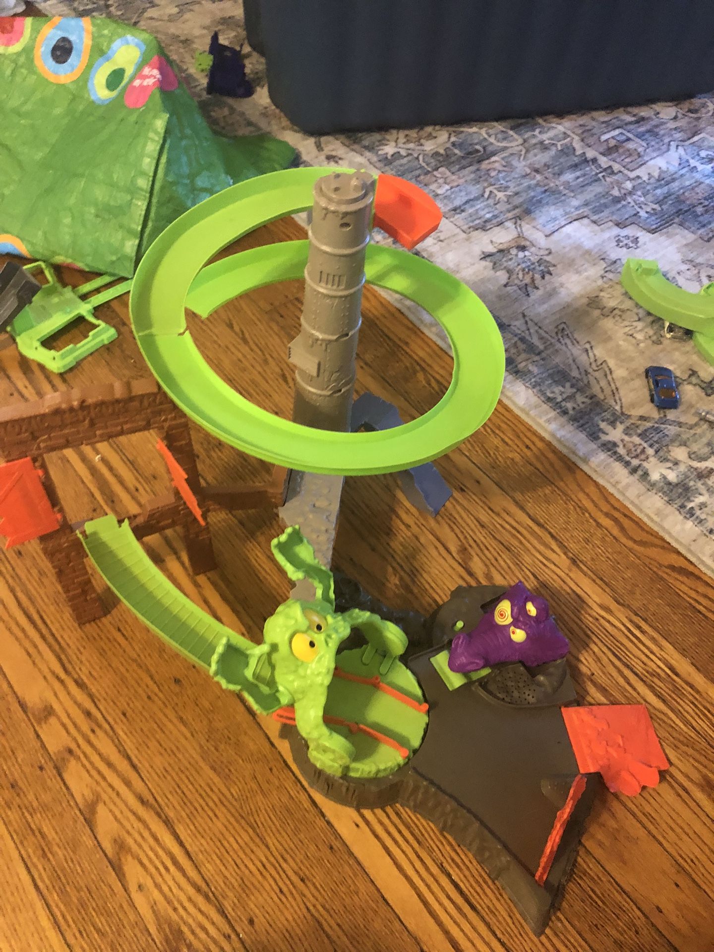 Monster 500 Toxic Terror Trap Race Track