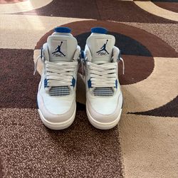 Jordan 4 military blue