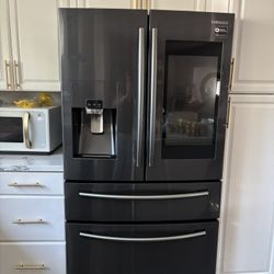 2 cu. ft. Family Hub™ Counter Depth 4-Door Flex™ Refrigerator in Black Stainless Steel