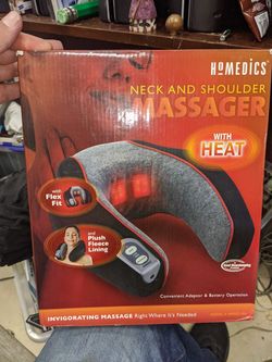 Neck and shoulder massager with heat