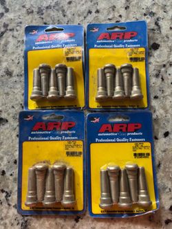 ARP wheel studs