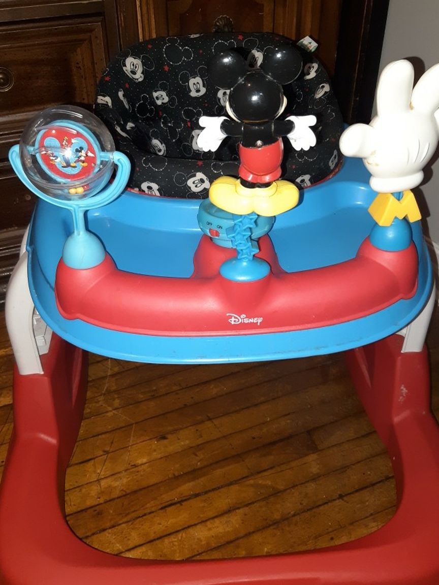 Disney Baby Mickey Mouse Walker