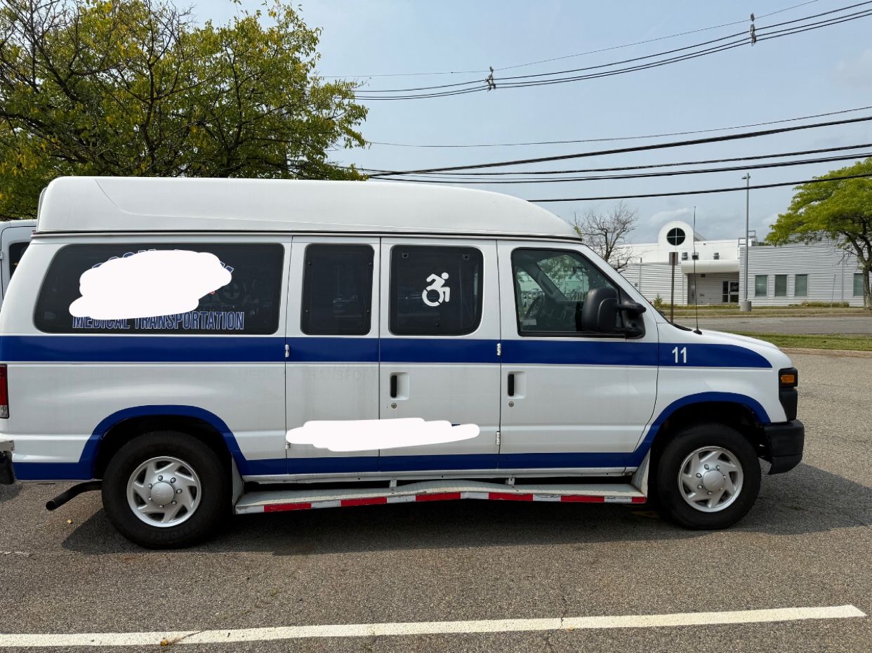 2010 Ford E-150
