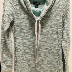 Miss Chievous  Junior’s Light Sweater Large