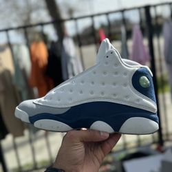 University blues Jordan 13s