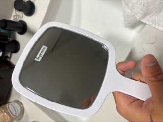 Supreme Hand Mirror