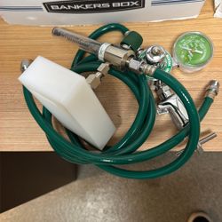 Precision, Medical Inc. Diaphragm Oxygen Gas Regulator With Tank