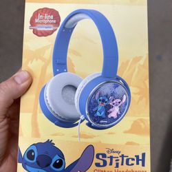 NWT Disney Stitch Glitter Headphones