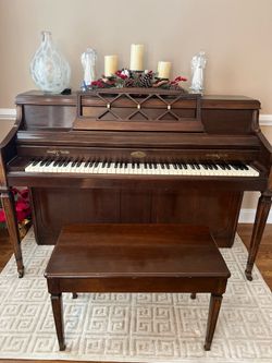 Wurlitzer 2628 Piano