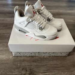 Jordan Men Size 7, 7.5, 8, 8.5, 9, 9.5, 10, 10.5, 11,12, 13