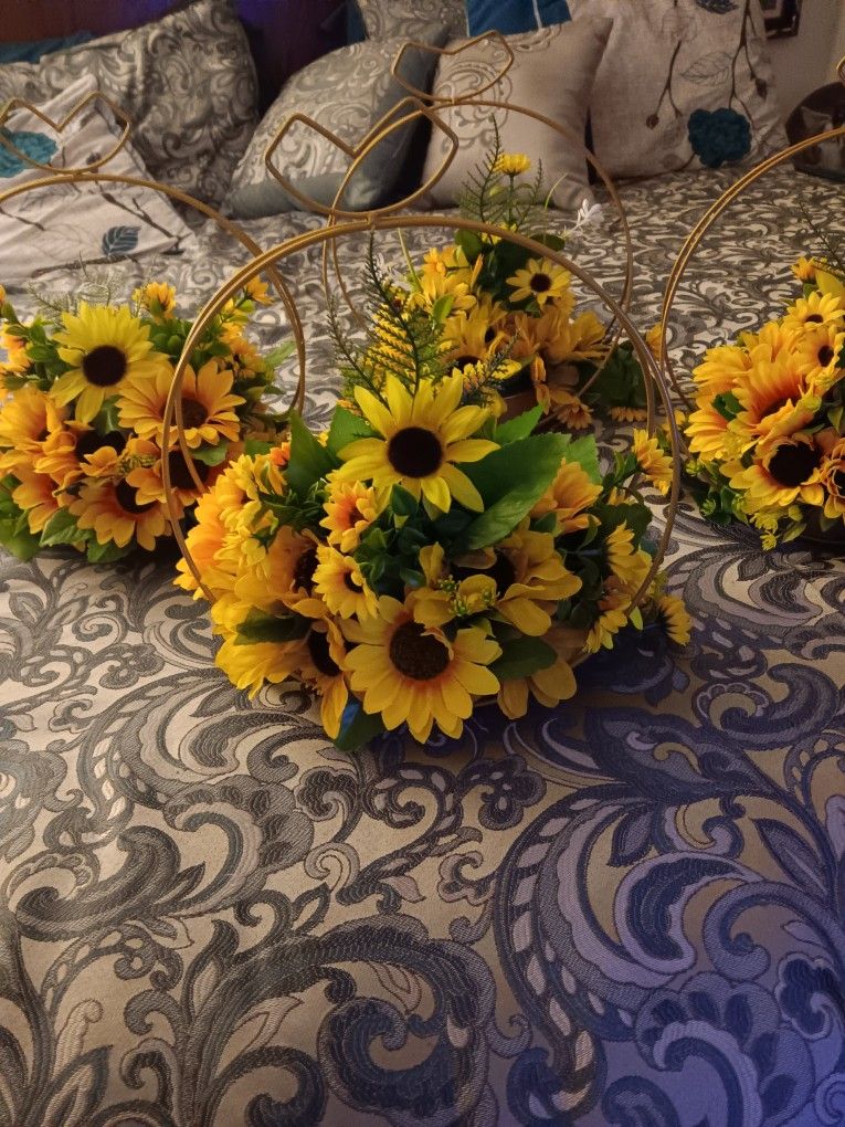Sunflower Basket/centerpiece
