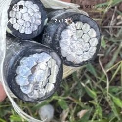 180  feet of 4/0-4/0-2/0 Sweetbriar Triplex Aluminum Conductor Underground Direct Burial 600V URD