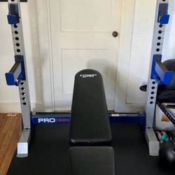 Bench press 