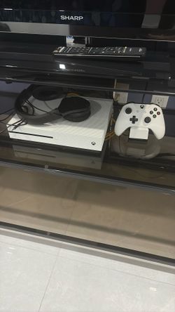 Xbox One S
