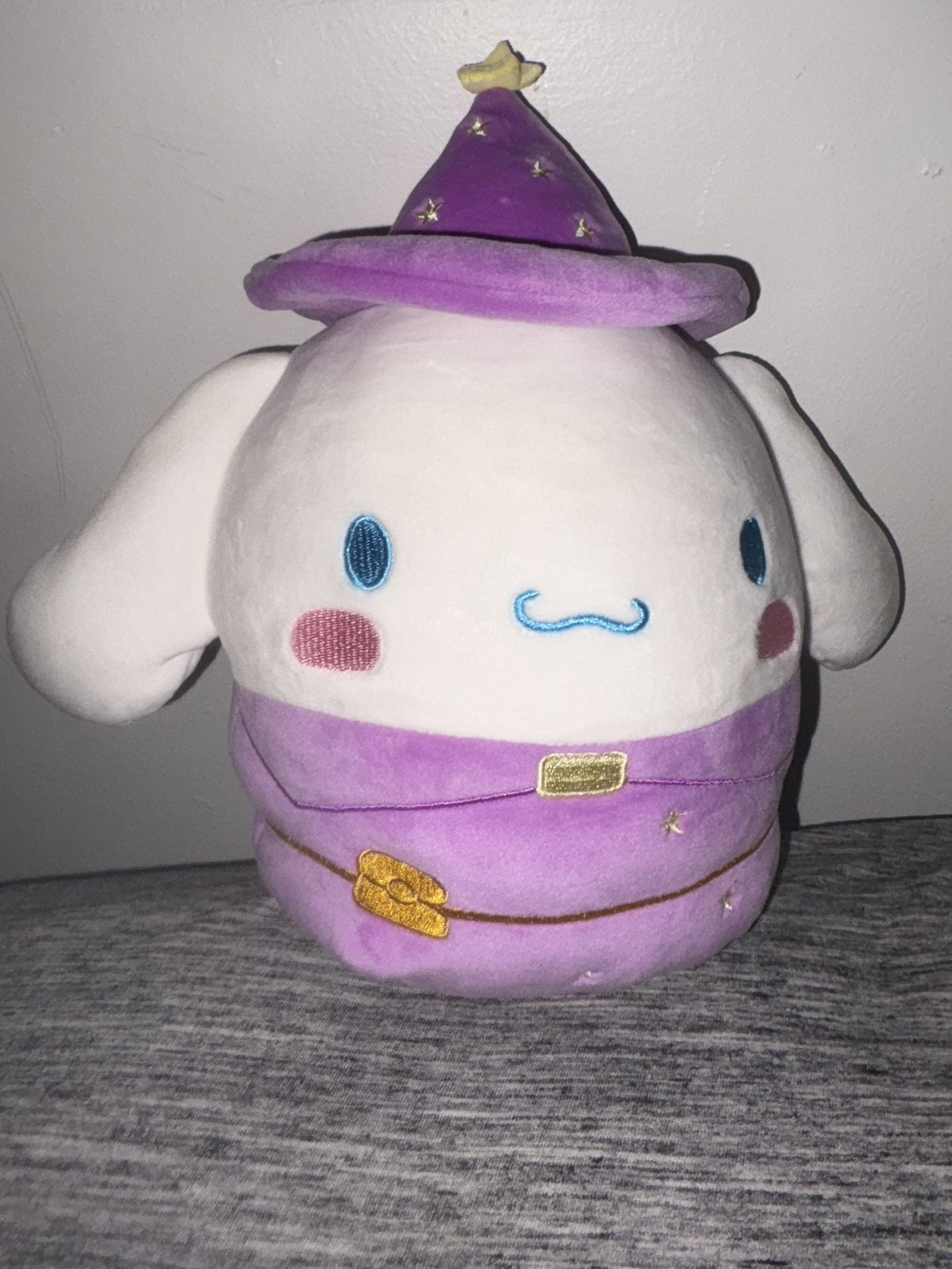 Squish mellow cinnamoroll