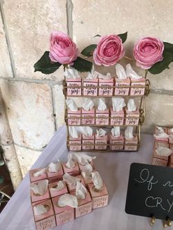 Gold flower stand (boxes not include)