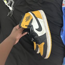Air Jordan 1 Retro High OG "Taxi"