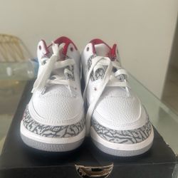 Size 2 Retro Jordan 3s