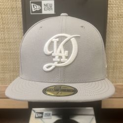 Los Angeles Dodger New Era City Connect Grey Fitted Hat