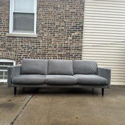 Couch With Free Delivery