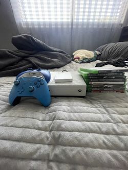 XBOX ONE S 1TB