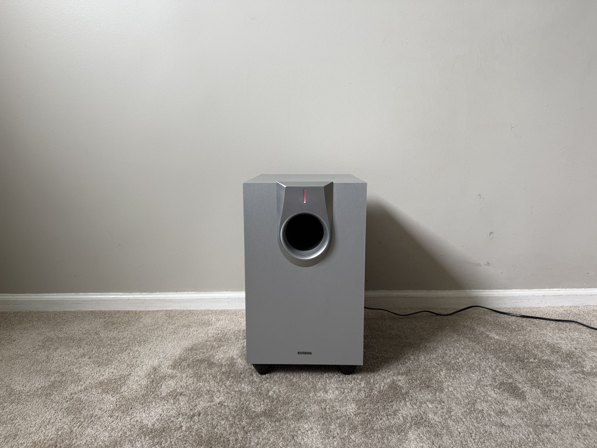 Onkyo SKW-560 Home Theater Powered Active Subwoofer 10" Woofer