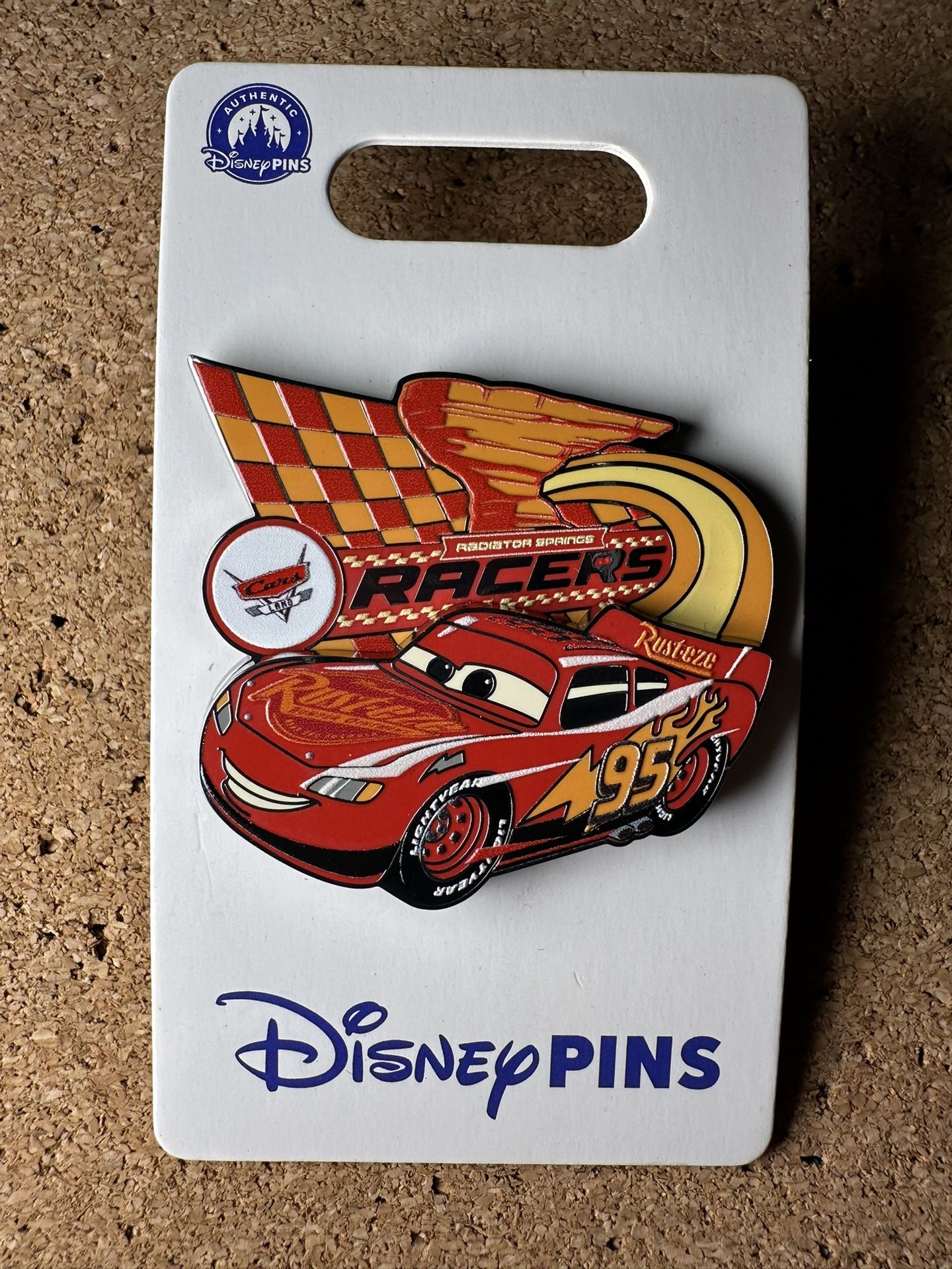 Radiator Springs Racers Pin Disney Pixar Cars Disneyland NEW LIGHTNING MCQUEEN