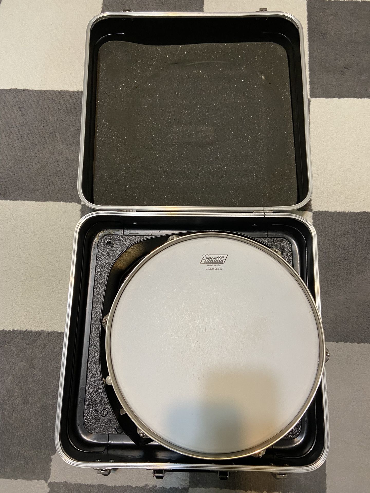 Vintage 1960 Ludwig Snare Drum + Case