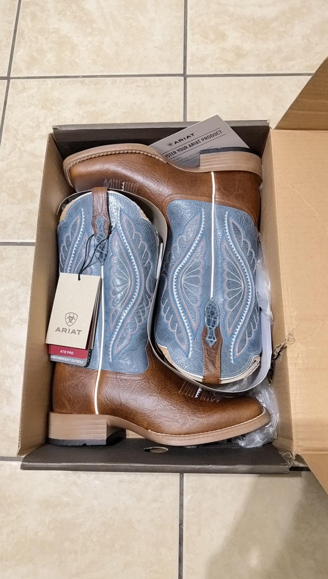 Ariat women’s primetime performance western boots - broad square toe