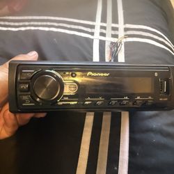 Pioneer MVH-S23BT In-Dash - Bluetooth Car Stereo with USB Inputs, and Hands-Free Calling - Audio Dig