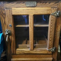 Early 20th Century Vintage Solid Oak Wood Cabinet (Ice Box) By Simmons Company 24.5"×16.5"×22"