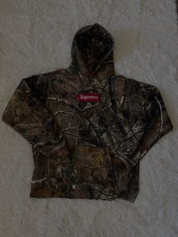Supreme Hoodie