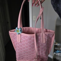 pink tote bag 