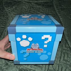 Brand New Limited Edition Pet Simulator Mystery Lucky Block (still sealed in box !)